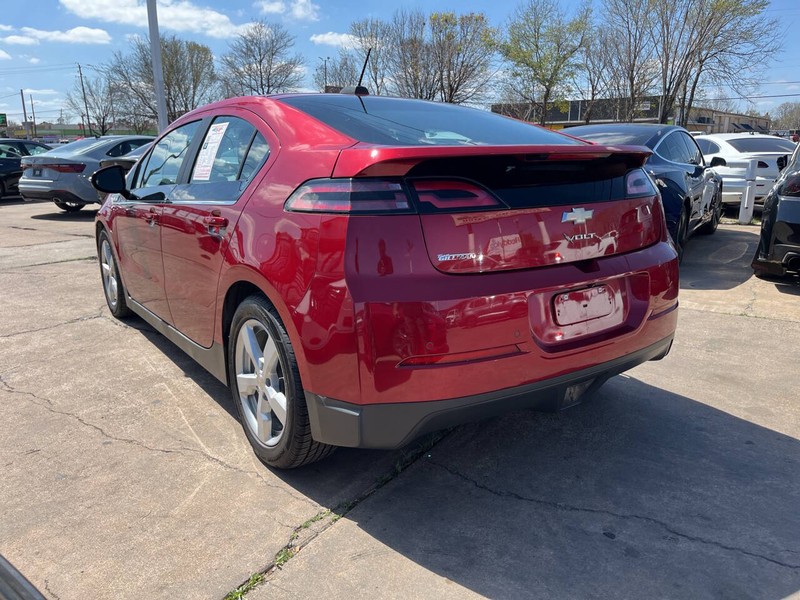 Chevrolet Volt Vehicle Image 03