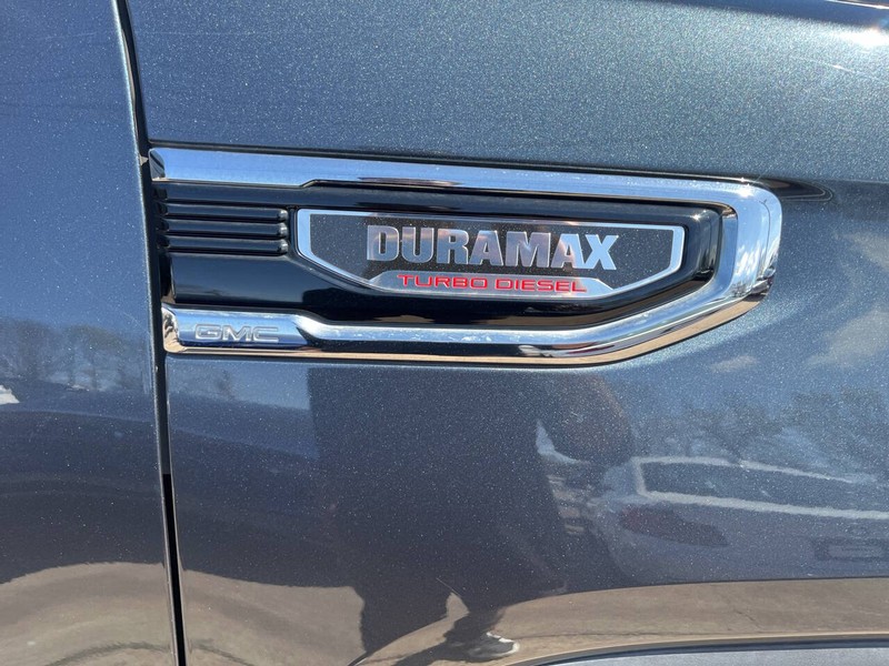 GMC Sierra 1500 Vehicle Image 13