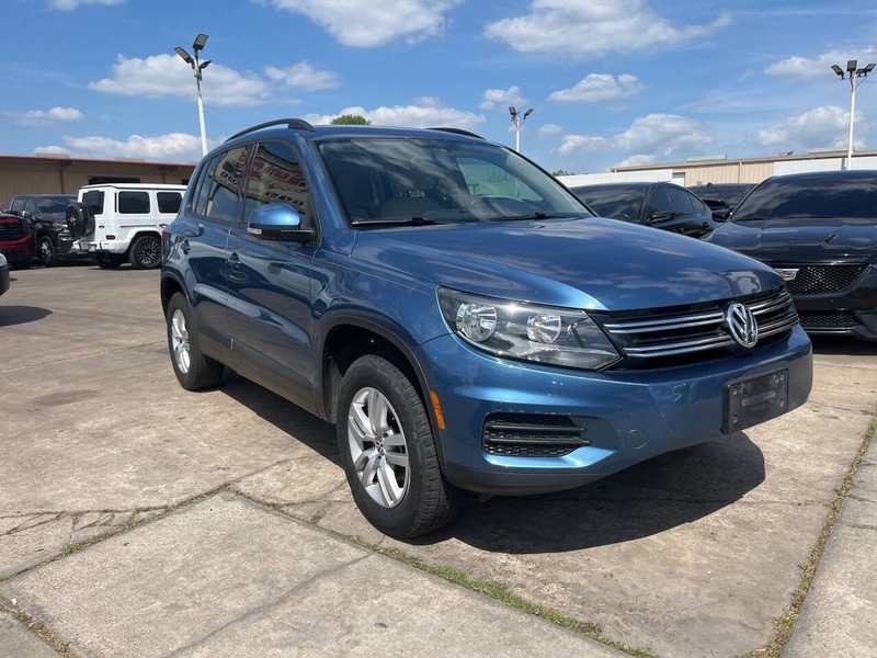 Volkswagen Tiguan Vehicle Image 06