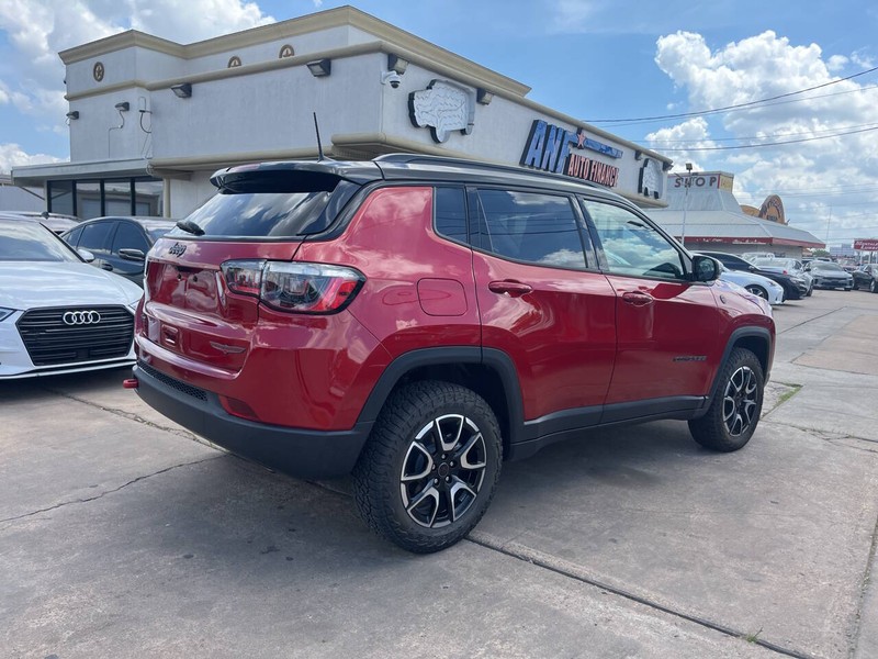 Jeep Compass Vehicle Image 05