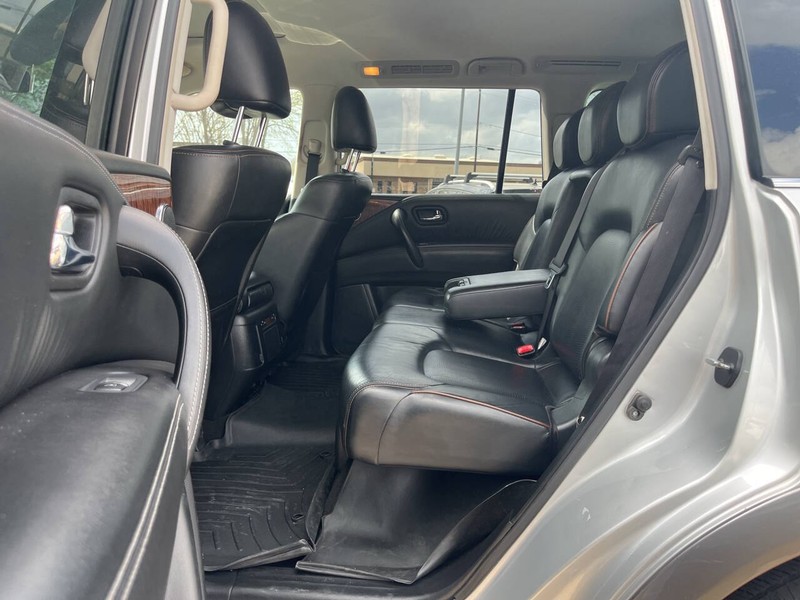 Nissan Armada Vehicle Image 08
