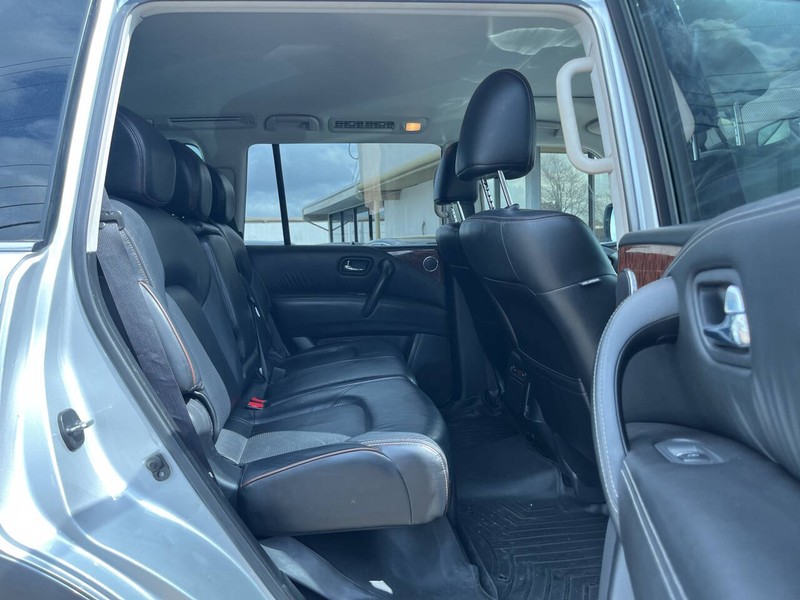 Nissan Armada Vehicle Image 11