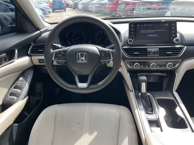 Honda Accord Sedan Vehicle Image 13