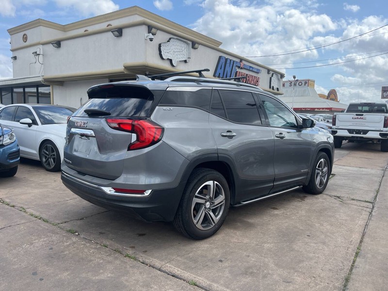 GMC Terrain Vehicle Image 05