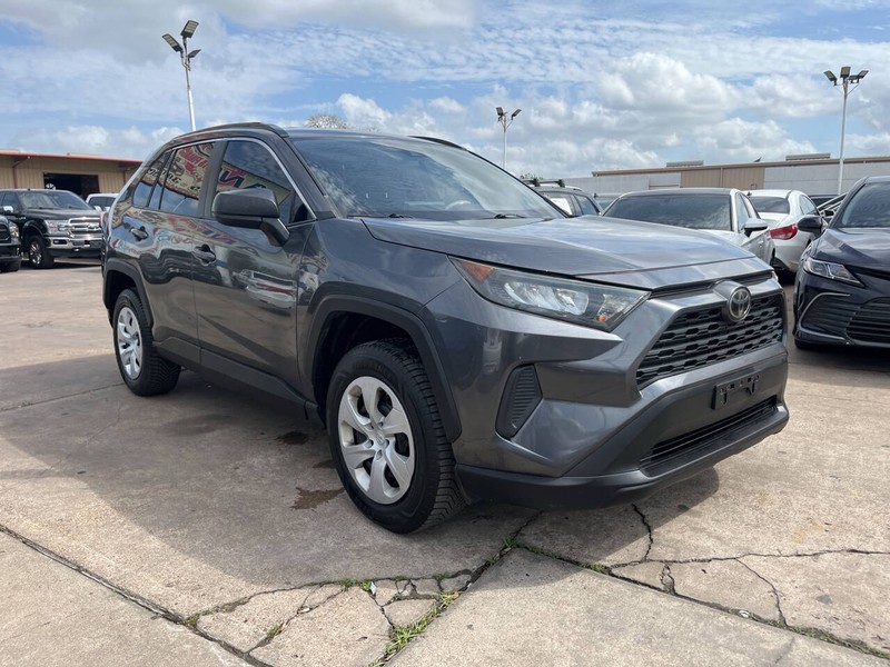 Toyota RAV4 Vehicle Image 06