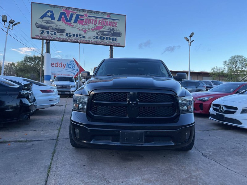 Ram 1500 Vehicle Image 02