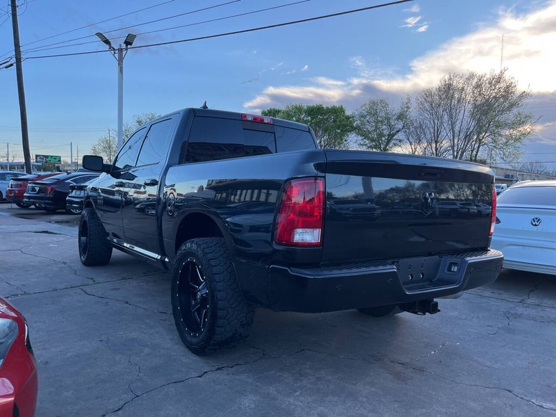 Ram 1500 Vehicle Image 03