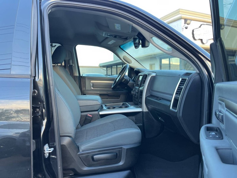 Ram 1500 Vehicle Image 11