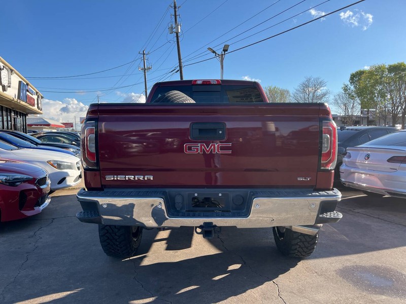 GMC Sierra 1500 Vehicle Image 04