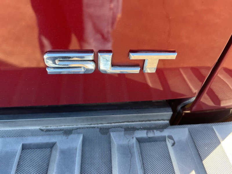 GMC Sierra 1500 Vehicle Image 10