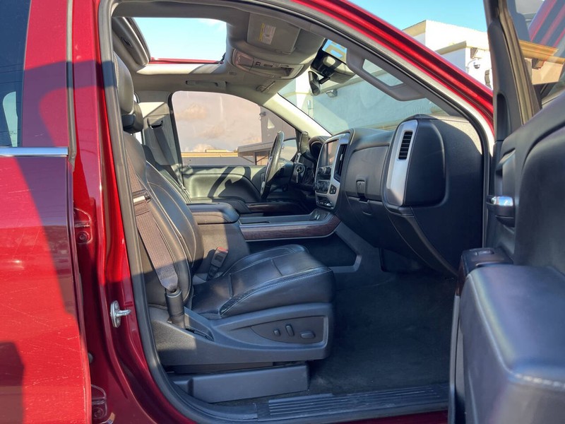 GMC Sierra 1500 Vehicle Image 14