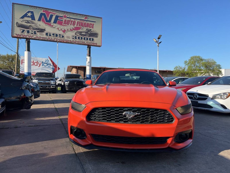 Ford Mustang Vehicle Image 02