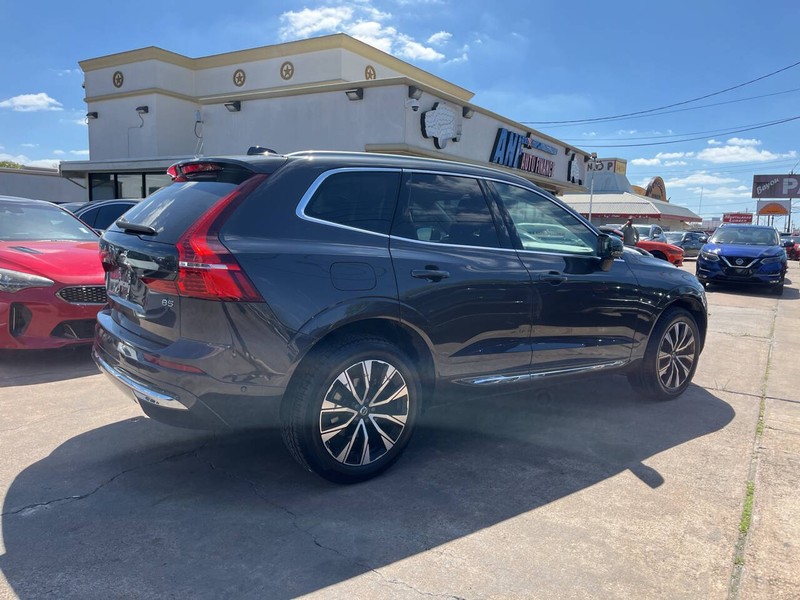 Volvo XC60 Vehicle Image 05