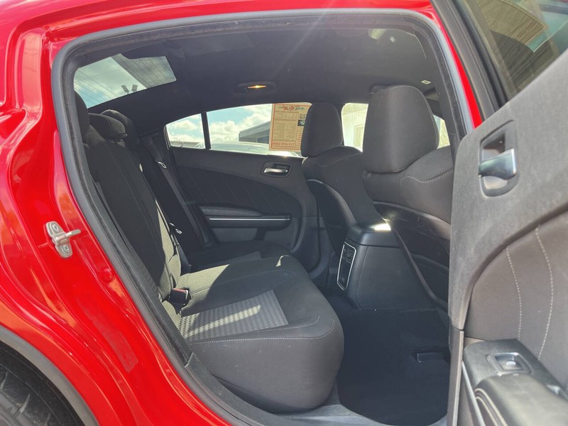 Dodge Charger Vehicle Image 10