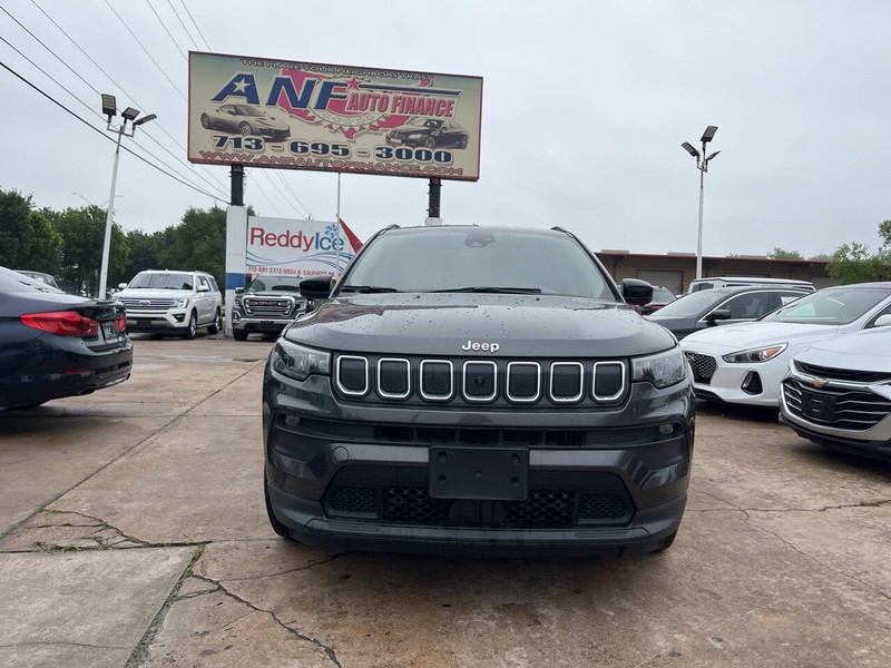 Jeep Compass Vehicle Image 02