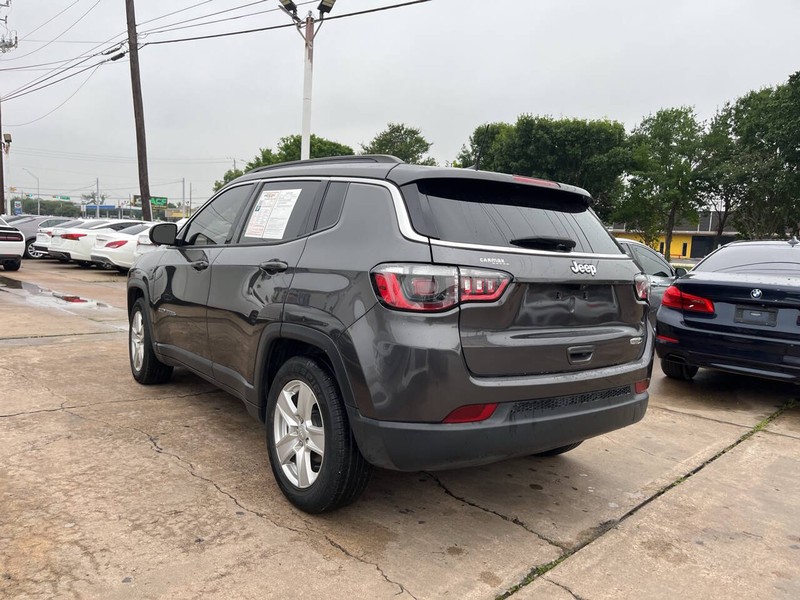 Jeep Compass Vehicle Image 03