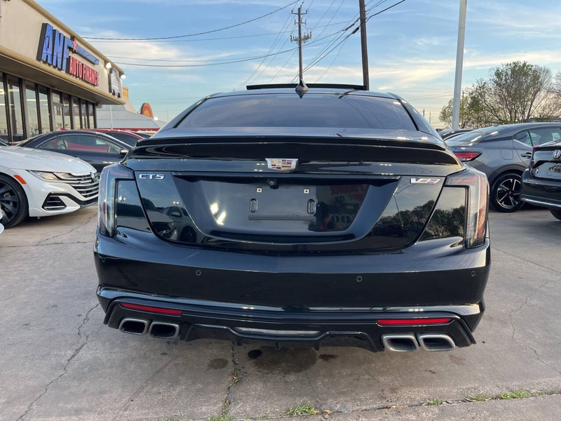 Cadillac CT5 Vehicle Image 04