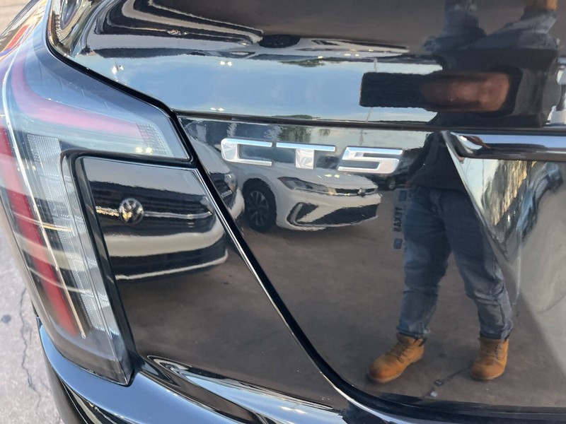 Cadillac CT5 Vehicle Image 05