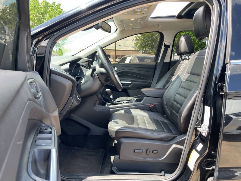 Ford Escape Vehicle Image 07