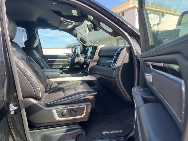 Ram 1500 Vehicle Image 12