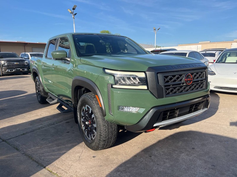Nissan Frontier Vehicle Image 06