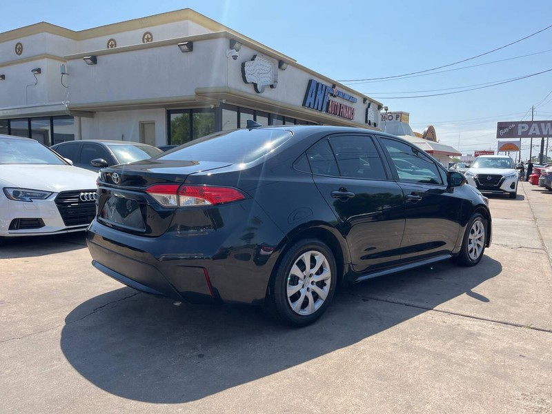 Toyota Corolla Vehicle Image 05