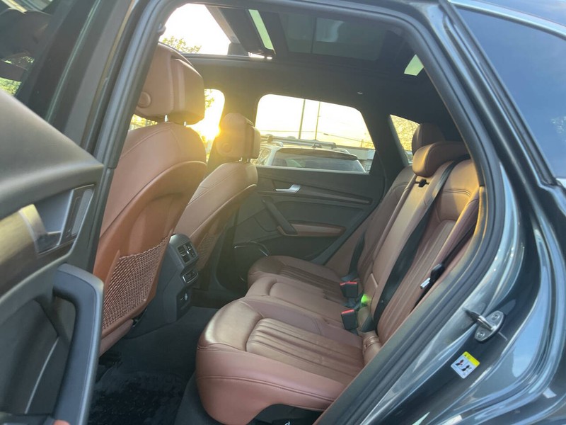 Audi Q5 Vehicle Image 07