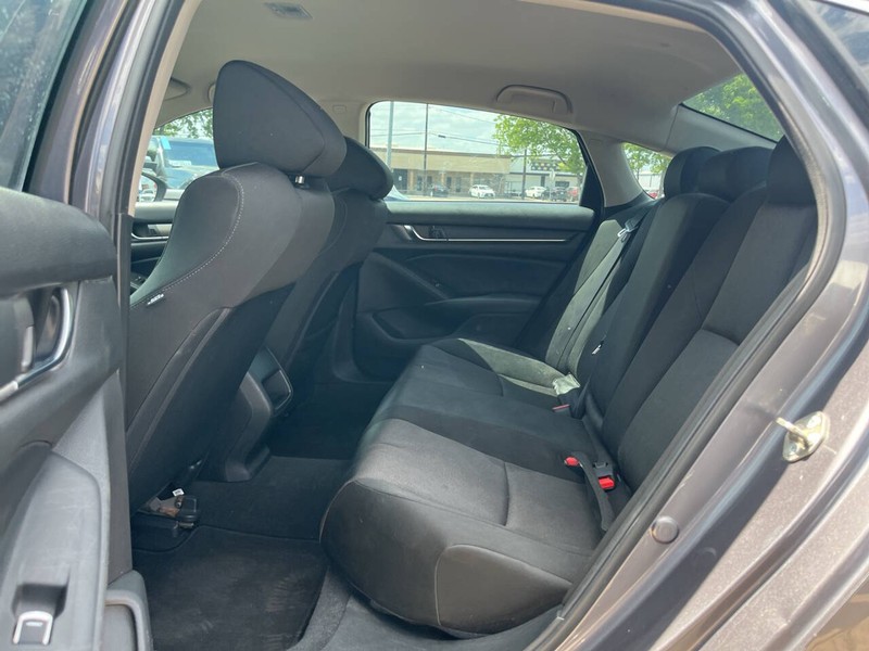 Honda Accord Sedan Vehicle Image 08