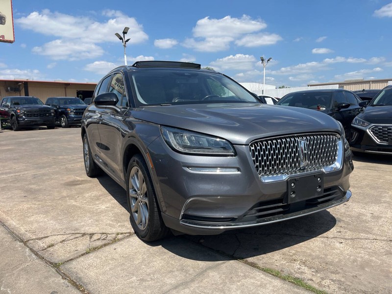 Lincoln Corsair Vehicle Image 06