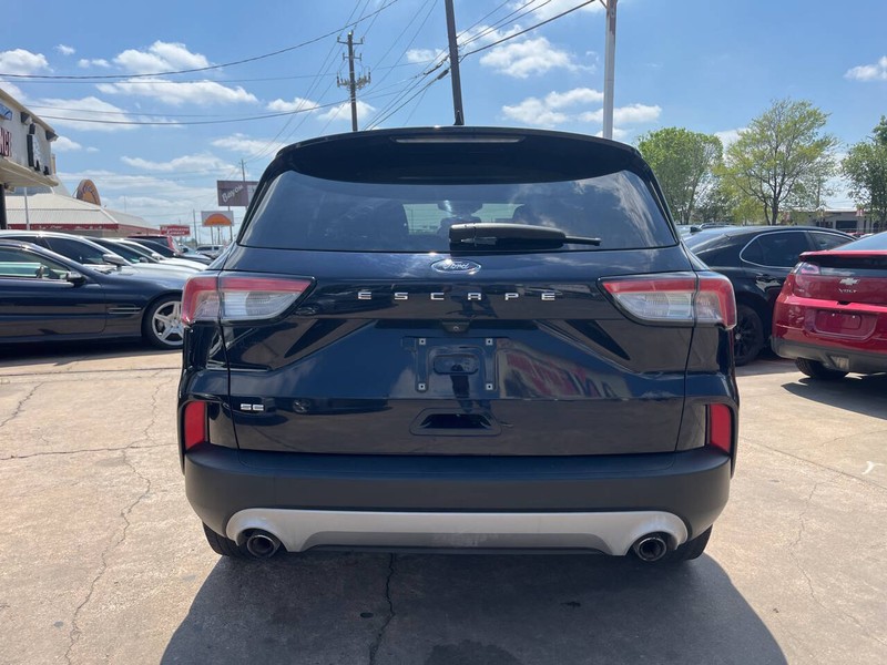 Ford Escape Vehicle Image 04