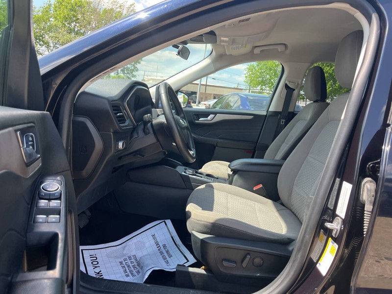 Ford Escape Vehicle Image 07