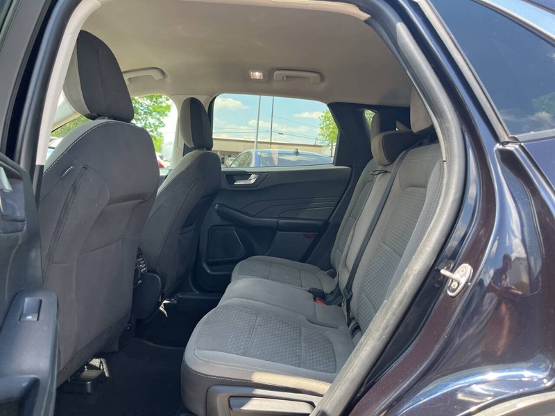 Ford Escape Vehicle Image 08