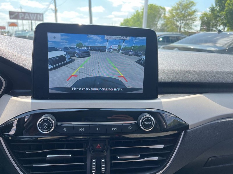 Ford Escape Vehicle Image 12