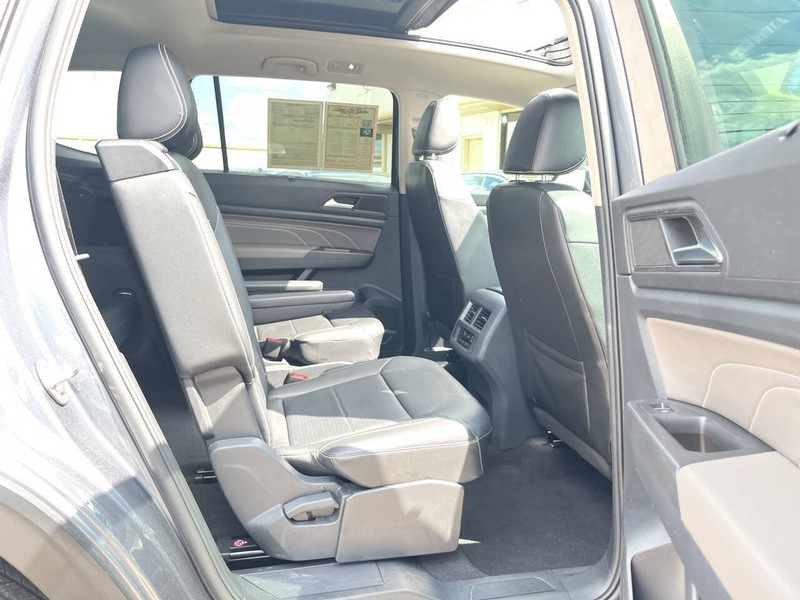 Volkswagen Atlas Vehicle Image 10