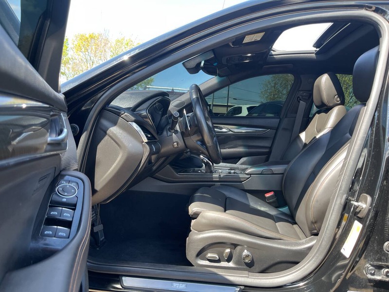 Cadillac CT5-V Vehicle Image 07