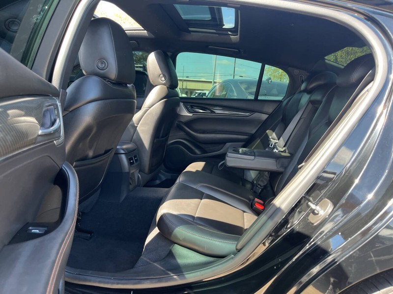 Cadillac CT5-V Vehicle Image 08