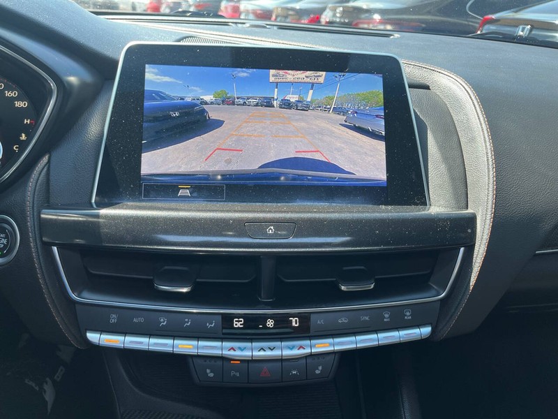 Cadillac CT5-V Vehicle Image 12