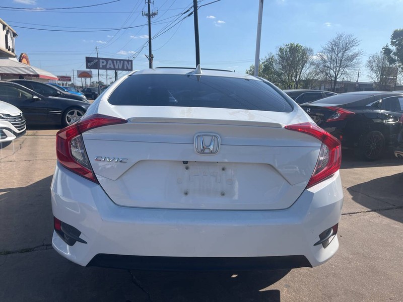 Honda Civic Vehicle Image 04