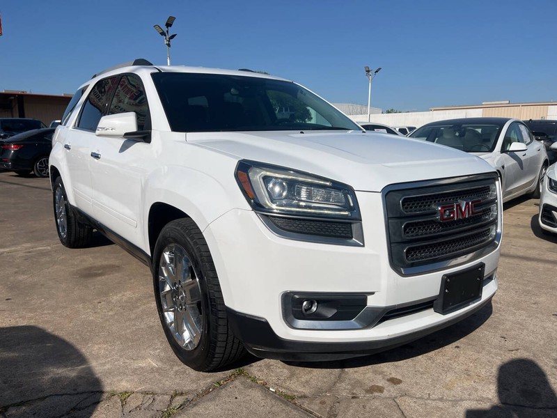 GMC Acadia Limited Vehicle Image 06
