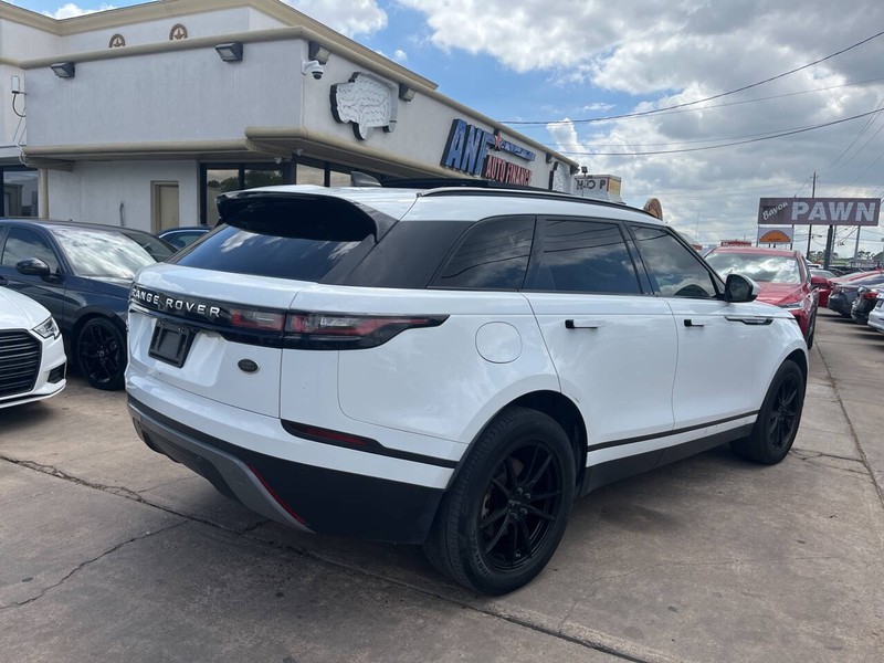 Land Rover Range Rover Velar Vehicle Image 05