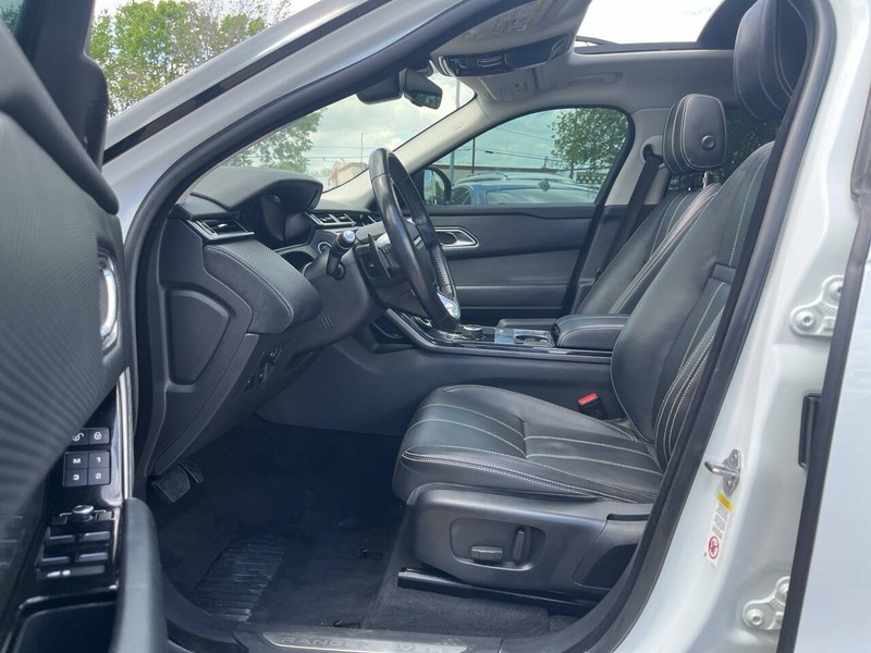 Land Rover Range Rover Velar Vehicle Image 07