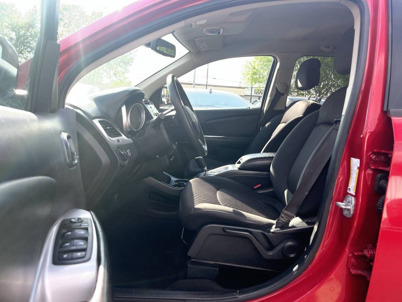 Dodge Journey Vehicle Image 07