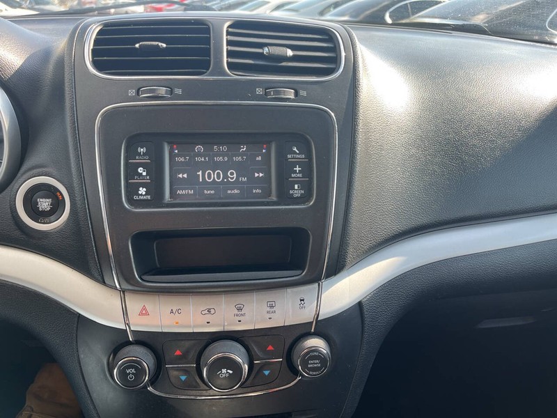 Dodge Journey Vehicle Image 14