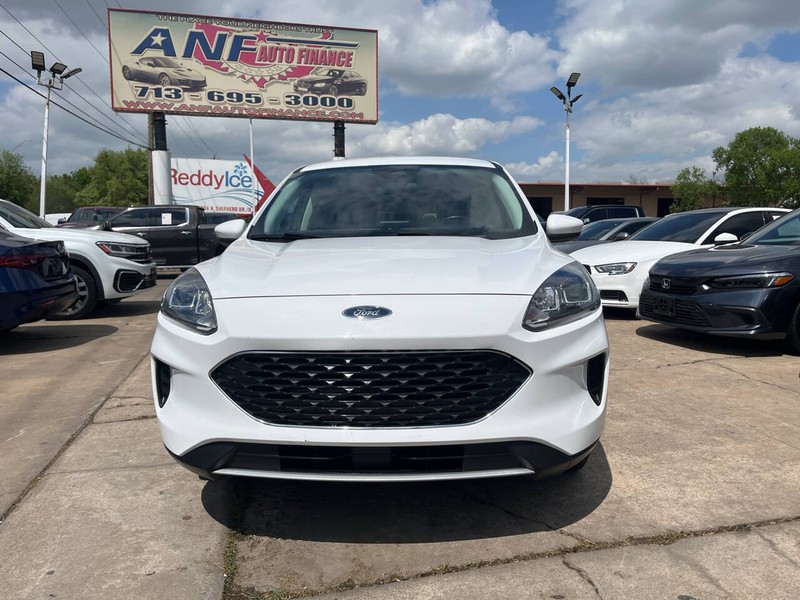 Ford Escape Vehicle Image 02