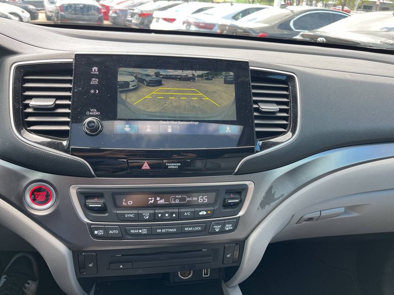 Honda Pilot Vehicle Image 14