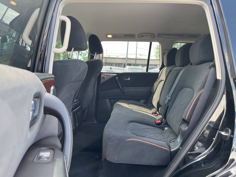 Nissan Armada Vehicle Image 08