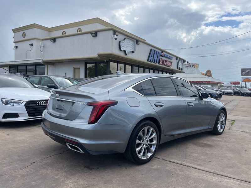 Cadillac CT5 Vehicle Image 05