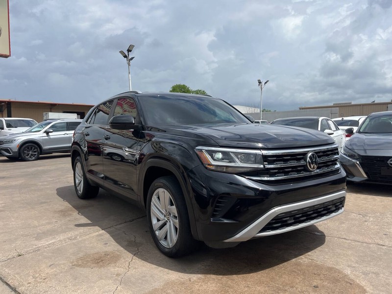 Volkswagen Atlas Cross Sport Vehicle Image 06