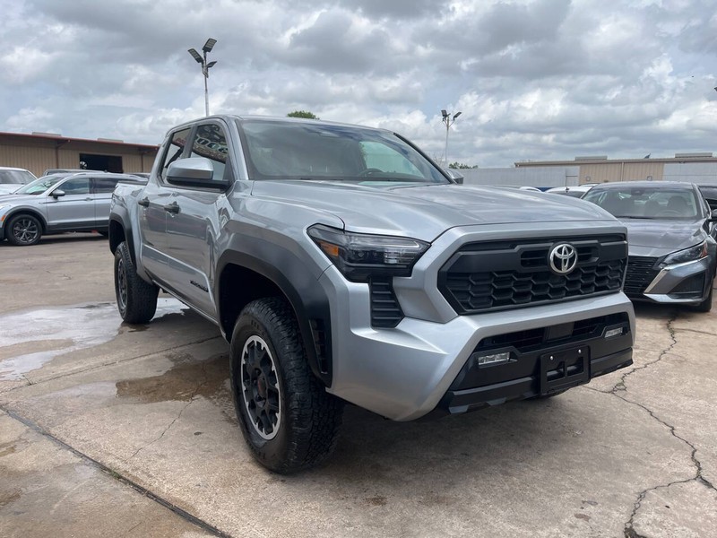 Toyota Tacoma 4WD Vehicle Image 06