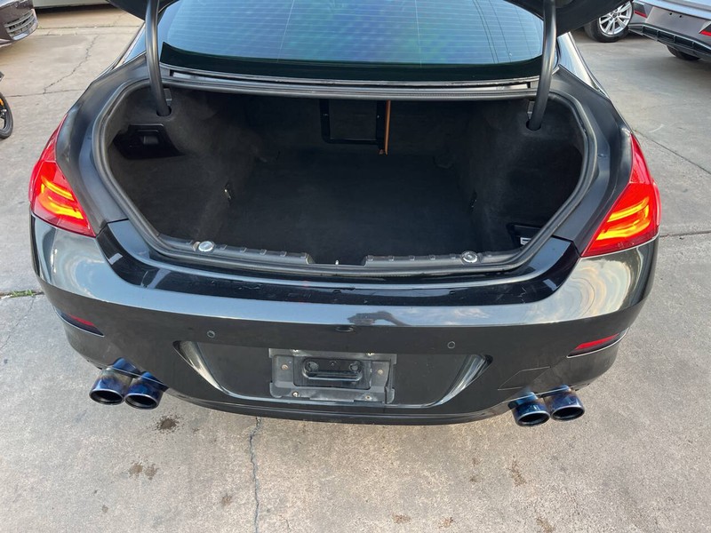 BMW 6 Series Vehicle Image 11